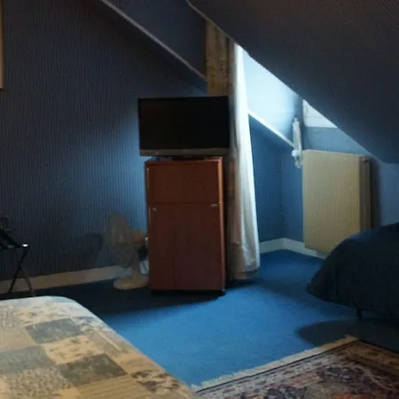 La Diligence فندق أونفلور