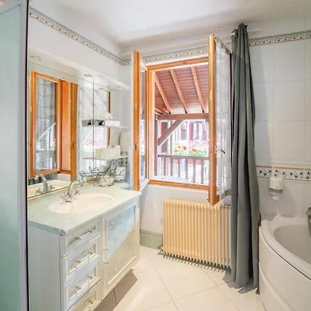 La Diligence Hotel 3*