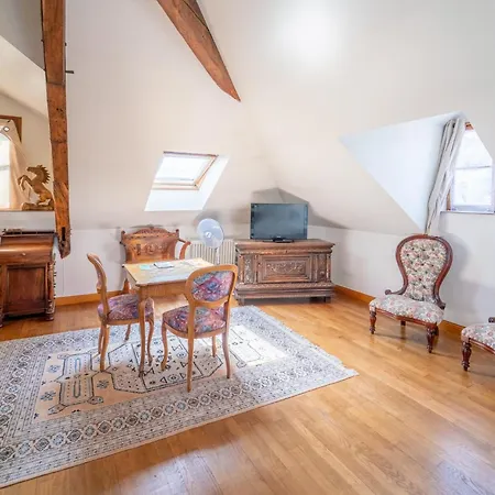 La Diligence Hotell 3*