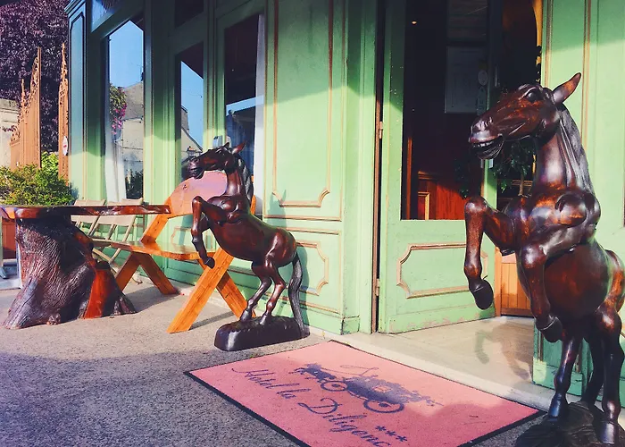 La Diligence מלון