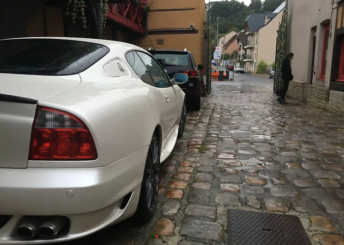 Отель La Diligence 3*