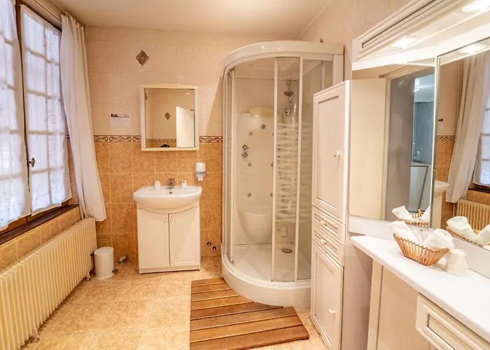 La Diligence Отель